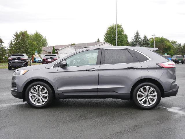 Certified 2024 Ford Edge Titanium AWD/4WD image 2