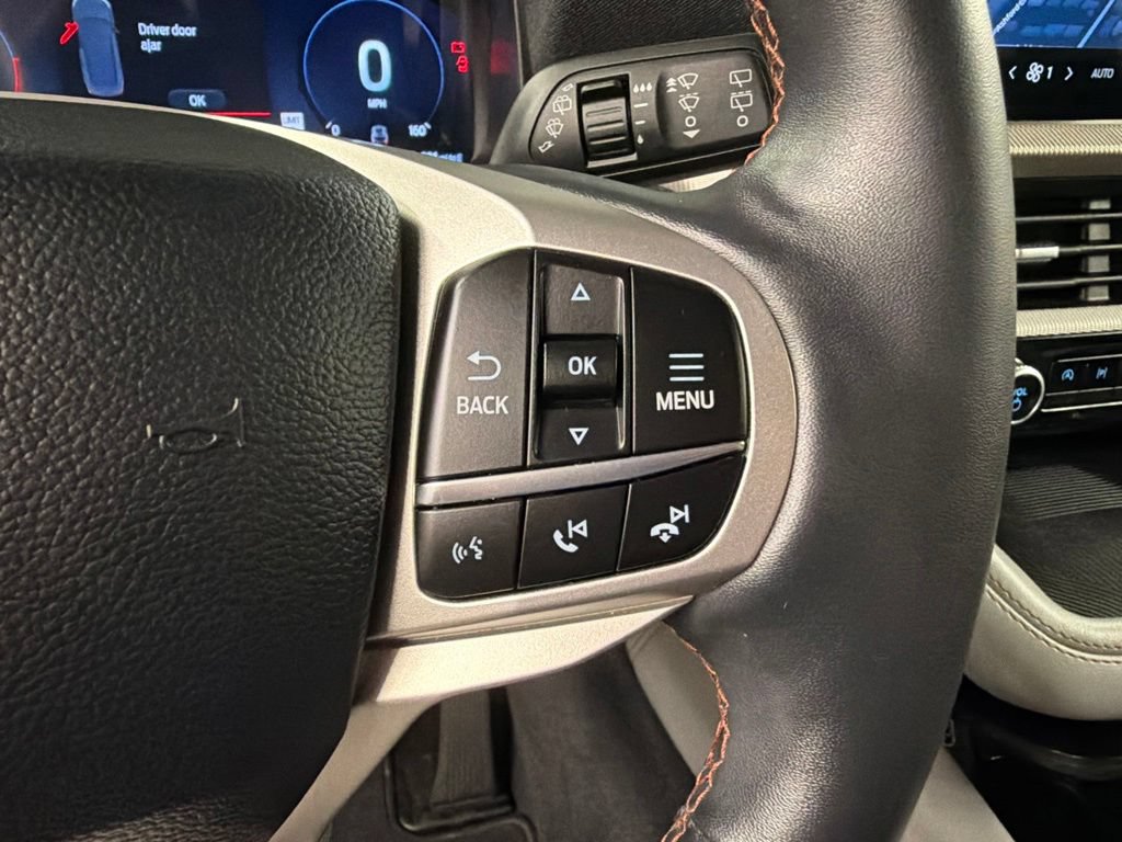 Certified 2025 Ford Explorer Active w/ Active Comfort Package AWD/4WD image 19