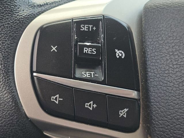 Certified 2020 Ford Explorer XLT w/ Equipment Group 202A AWD/4WD image 33