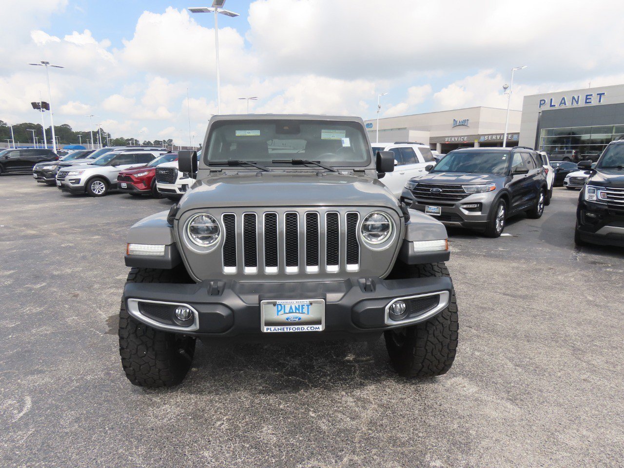 Used 2020 Jeep Wrangler Unlimited Sahara AWD/4WD image 5