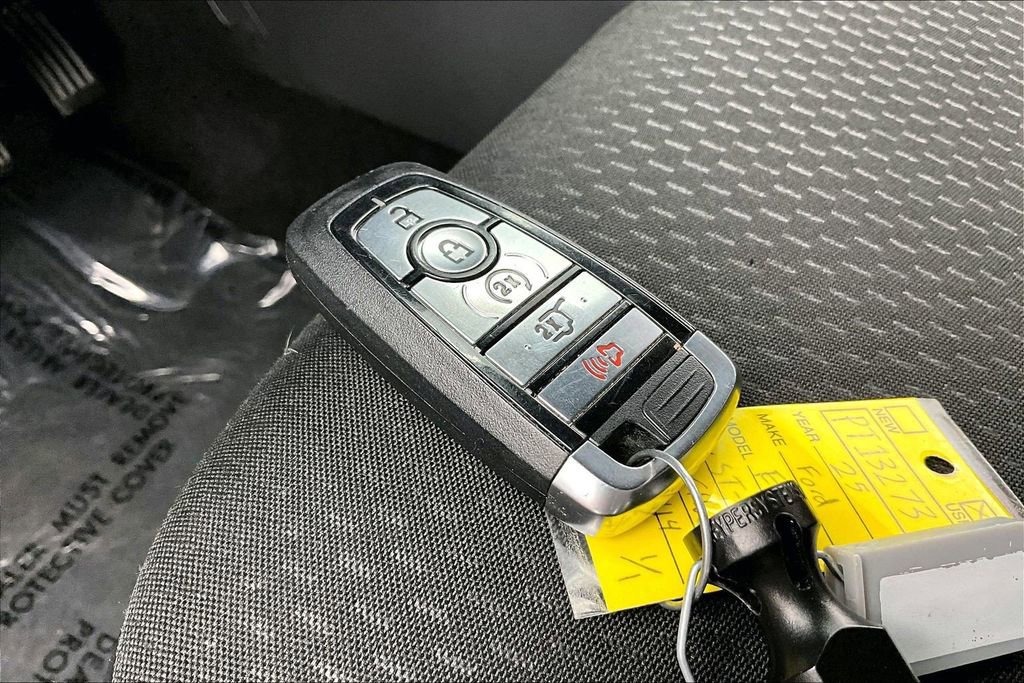 Certified 2025 Ford Escape ST-Line Select w/ Tech Pack #1 AWD/4WD image 11