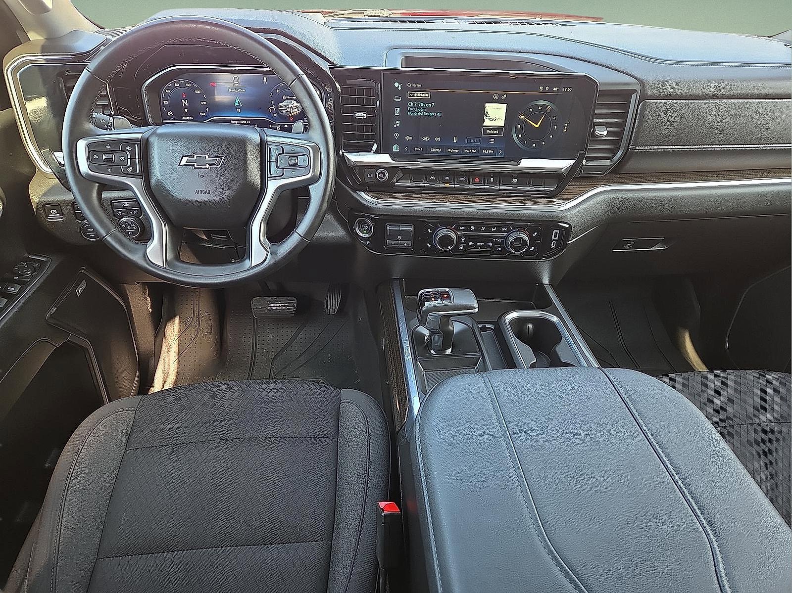 Used 2024 Chevrolet Silverado 1500 RST w/ All Star Edition Plus image 11