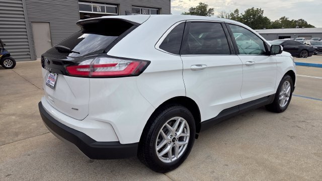 Certified 2024 Ford Edge SEL AWD/4WD image 10
