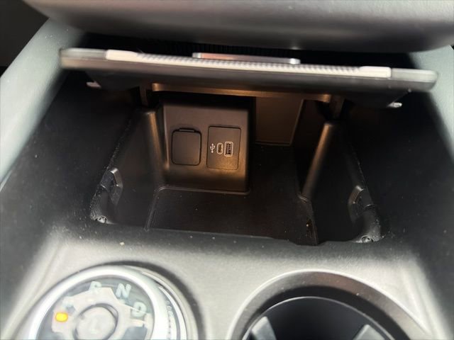 Certified 2025 Ford Explorer ST-Line image 35