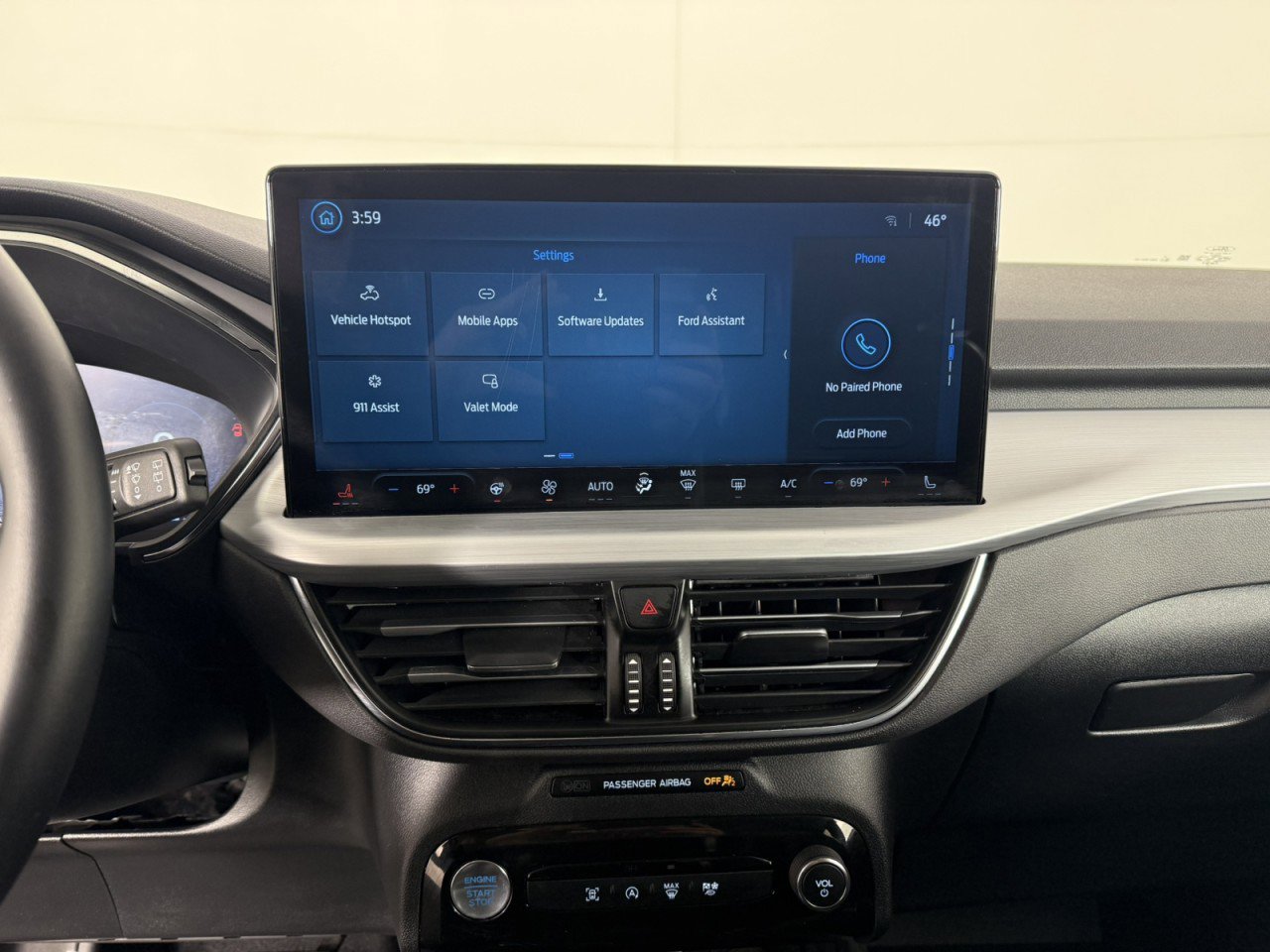 Certified 2025 Ford Escape Platinum image 19