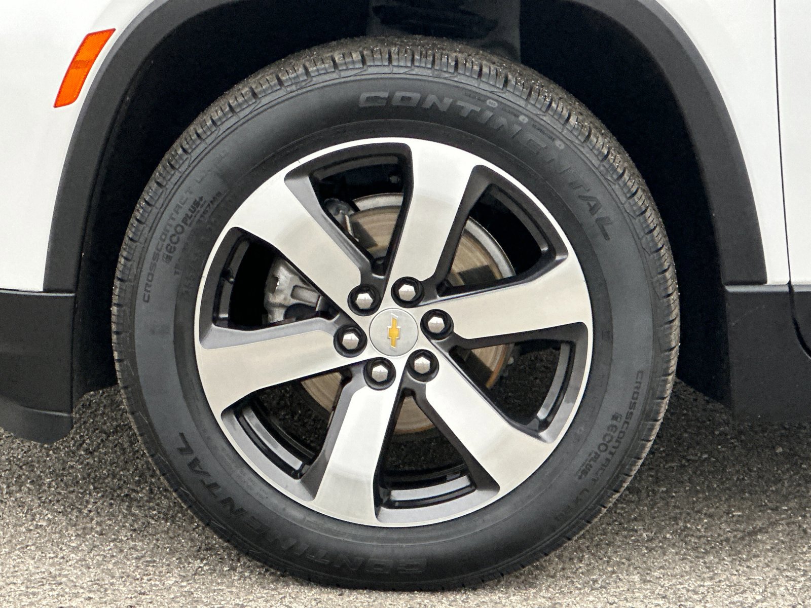 Used 2023 Chevrolet Traverse LT w/ LT Premium Package image 27