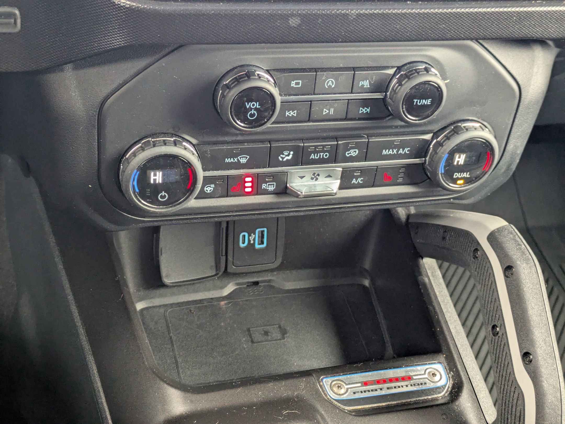 Certified 2021 Ford Bronco First Edition image 21