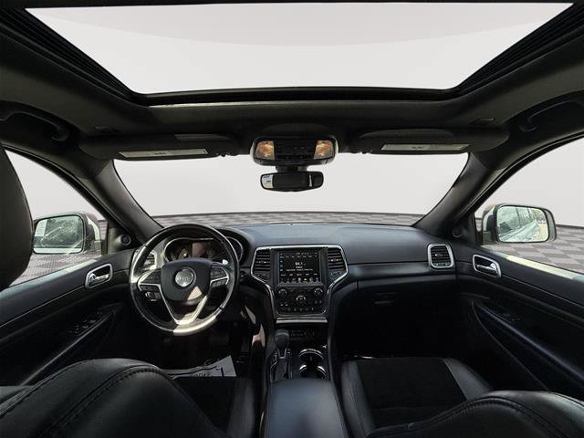 Used 2017 Jeep Grand Cherokee Altitude AWD/4WD image 27