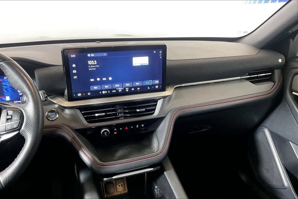 Certified 2025 Ford Explorer ST-Line AWD/4WD image 5