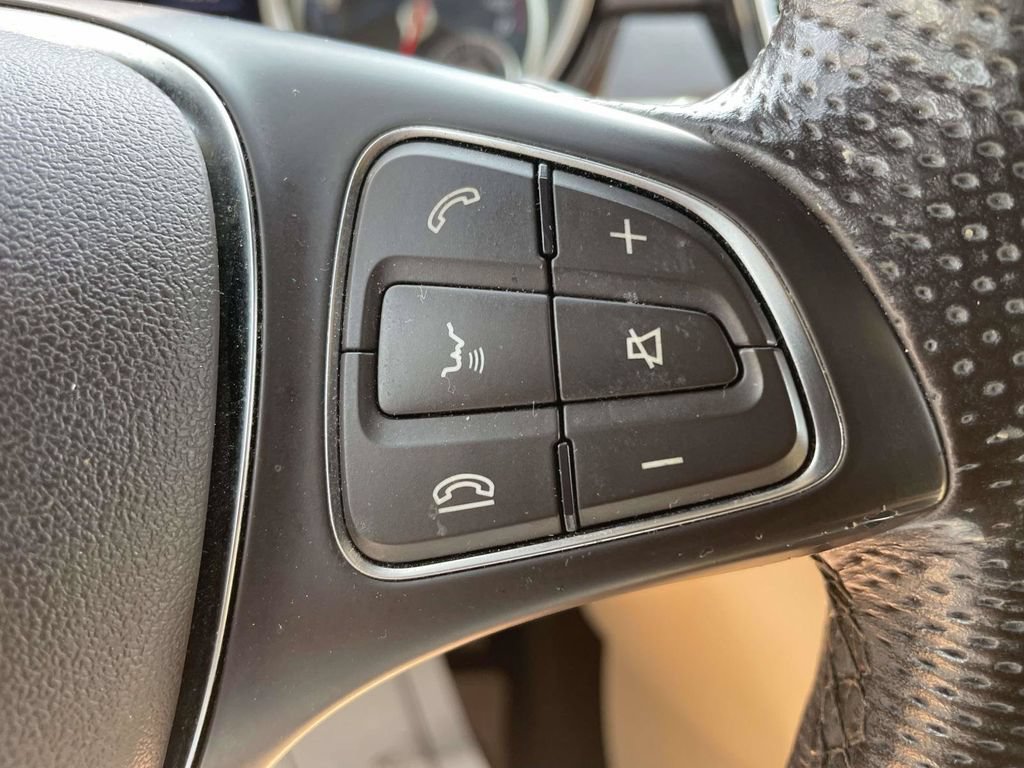 Used 2018 Mercedes-Benz GLE 350 4MATIC image 26