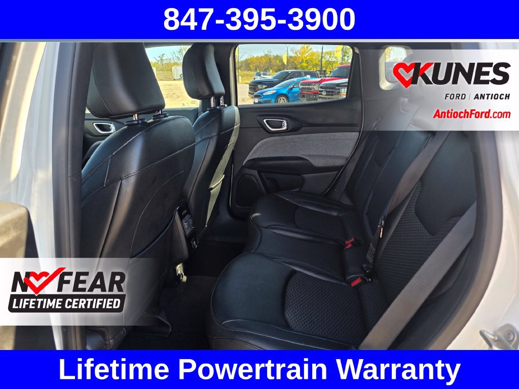 Used 2024 Jeep Compass Latitude AWD/4WD image 20