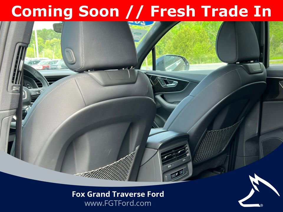 Used 2025 Audi Q7 3.0T Premium Plus AWD/4WD image 32