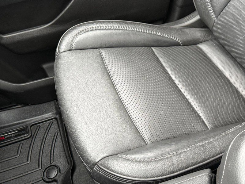 Used 2021 GMC Yukon XL Denali w/ Denali Premium Package image 29