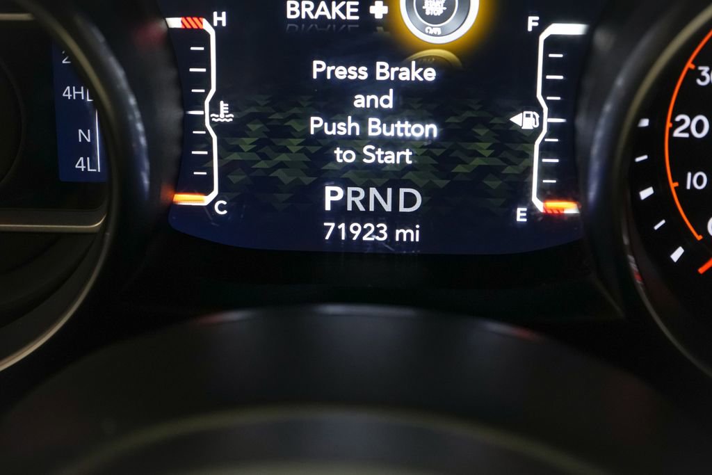 Used 2020 Jeep Wrangler Unlimited Sahara image 20