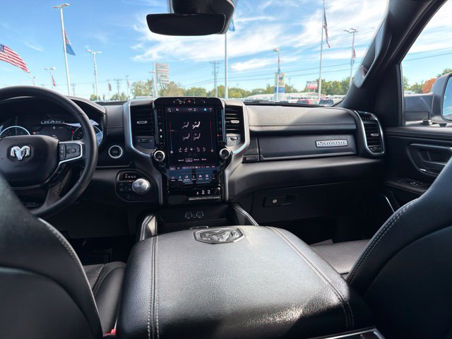 Used 2025 RAM 1500 Laramie w/ Sport Appearance Package AWD/4WD image 17