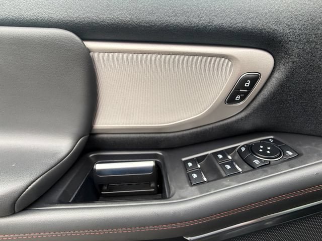 Certified 2025 Ford Expedition Active AWD/4WD image 11