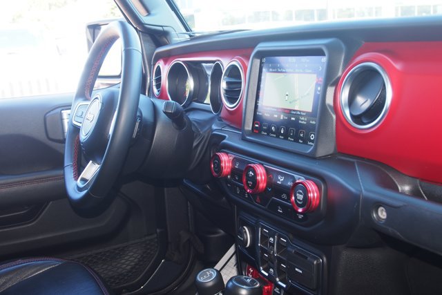Used 2022 Jeep Gladiator Rubicon w/ Trailer Tow Package AWD/4WD image 11