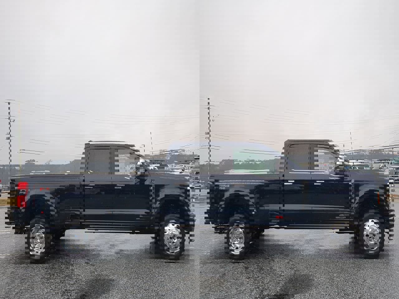 Certified 2024 Ford F450 Platinum w/ FX4 Off-Road Package image 1