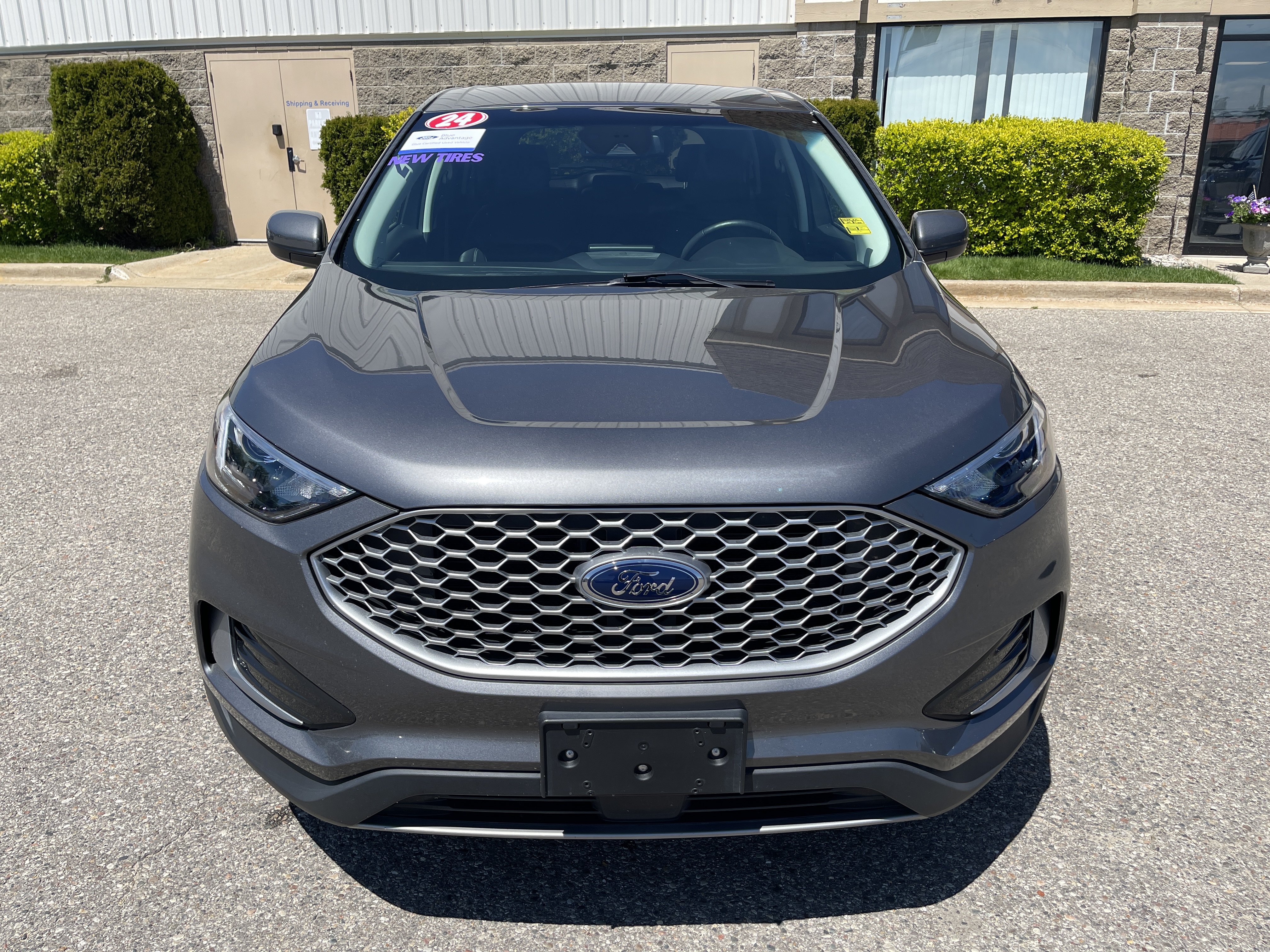 Certified 2024 Ford Edge SEL AWD/4WD image 9