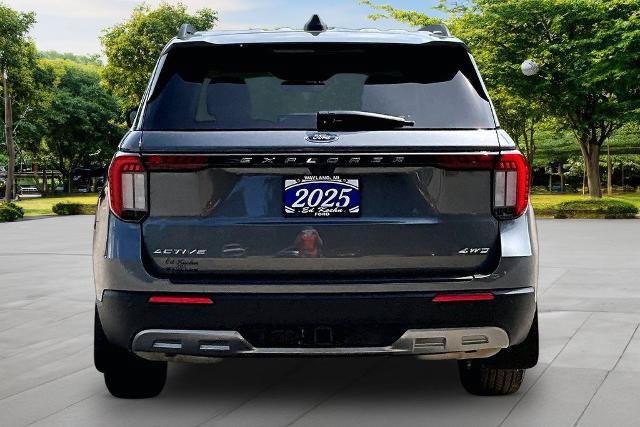 Certified 2025 Ford Explorer Active w/ Active Comfort Package AWD/4WD image 4