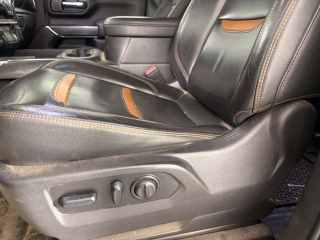 Used 2022 GMC Sierra 2500 AT4 w/ AT4 Premium Plus Package AWD/4WD image 23