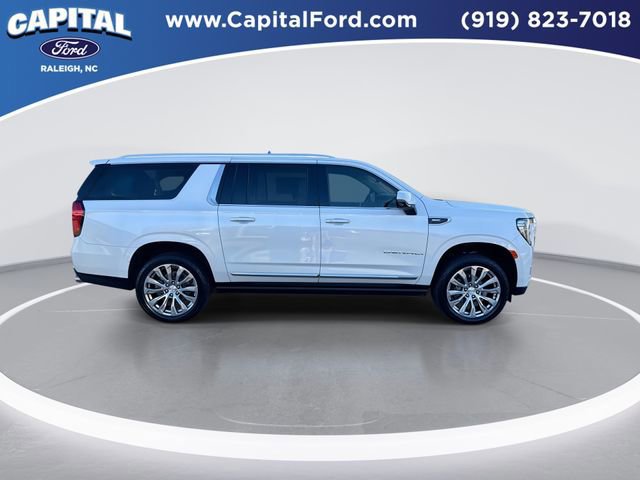 Used 2021 GMC Yukon XL Denali w/ Denali Premium Package image 7