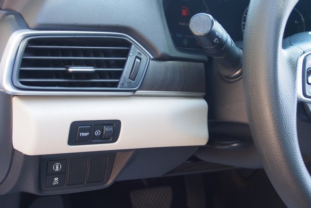 Used 2020 Honda Accord EX image 21