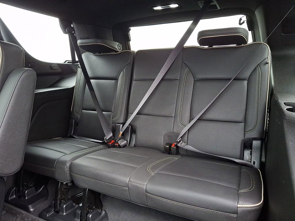 Used 2023 Chevrolet Tahoe Premier w/ Advanced Technology Package image 11