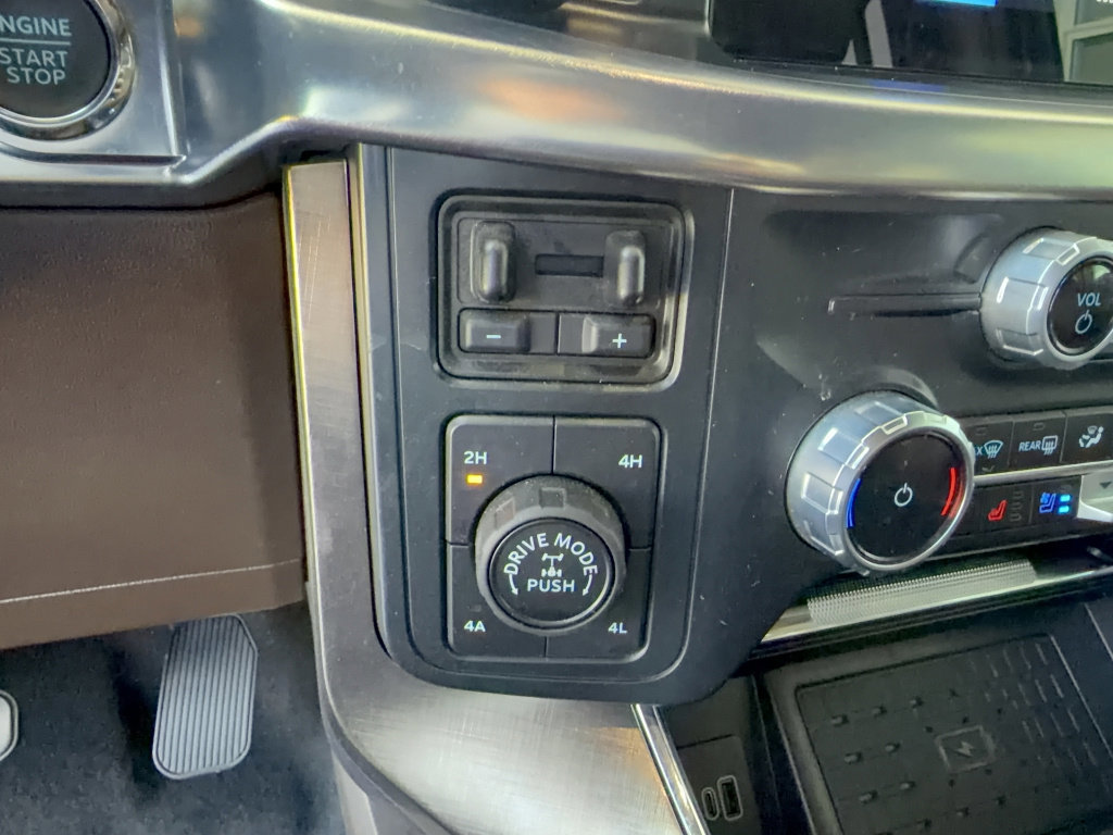 Certified 2025 Ford F150 King Ranch image 25