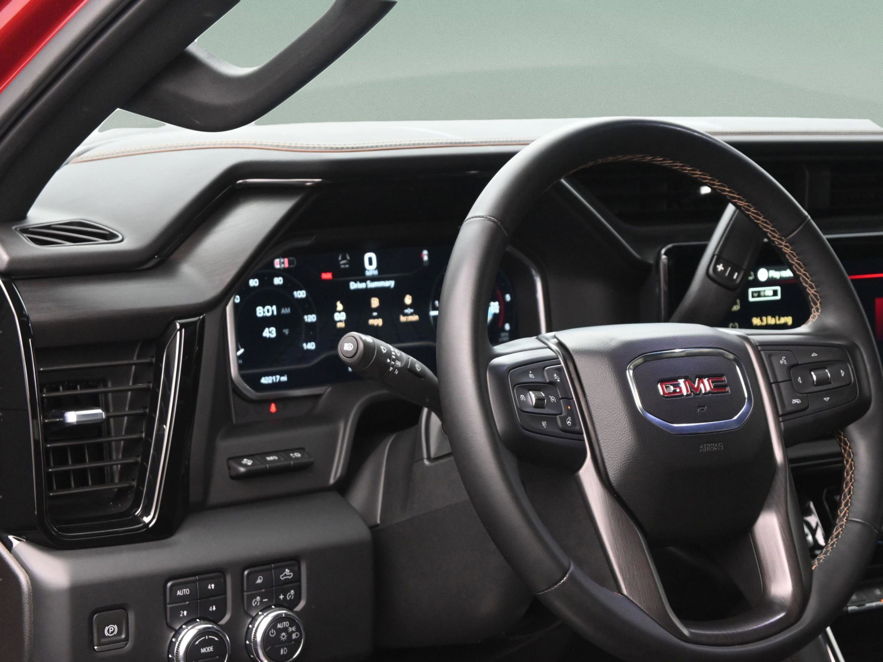 Used 2024 GMC Sierra 2500 AT4 w/ AT4 Premium Plus Package image 39