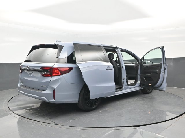 Used 2025 Honda Odyssey Sport-L image 29