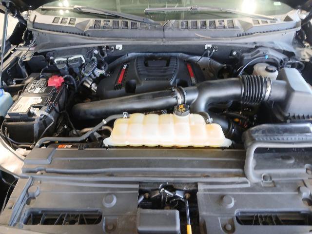 Certified 2019 Ford F150 Raptor w/ Equipment Group 802A Luxury image 19