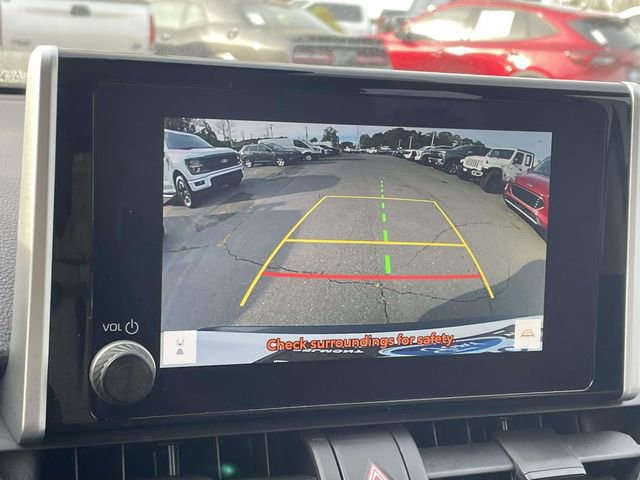 Used 2025 Toyota RAV4 XLE image 26