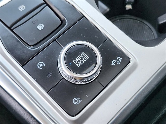 Certified 2023 Ford Explorer XLT w/ Equipment Group 202A image 27