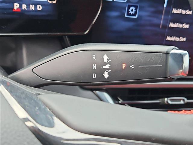 Used 2025 Chevrolet Equinox EV RS FWD image 12