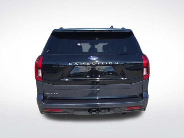Certified 2025 Ford Expedition Active RWD image 4