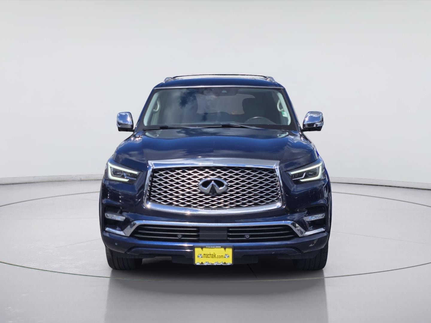 Used 2019 INFINITI QX80 Luxe w/ Proactive Package AWD/4WD image 2