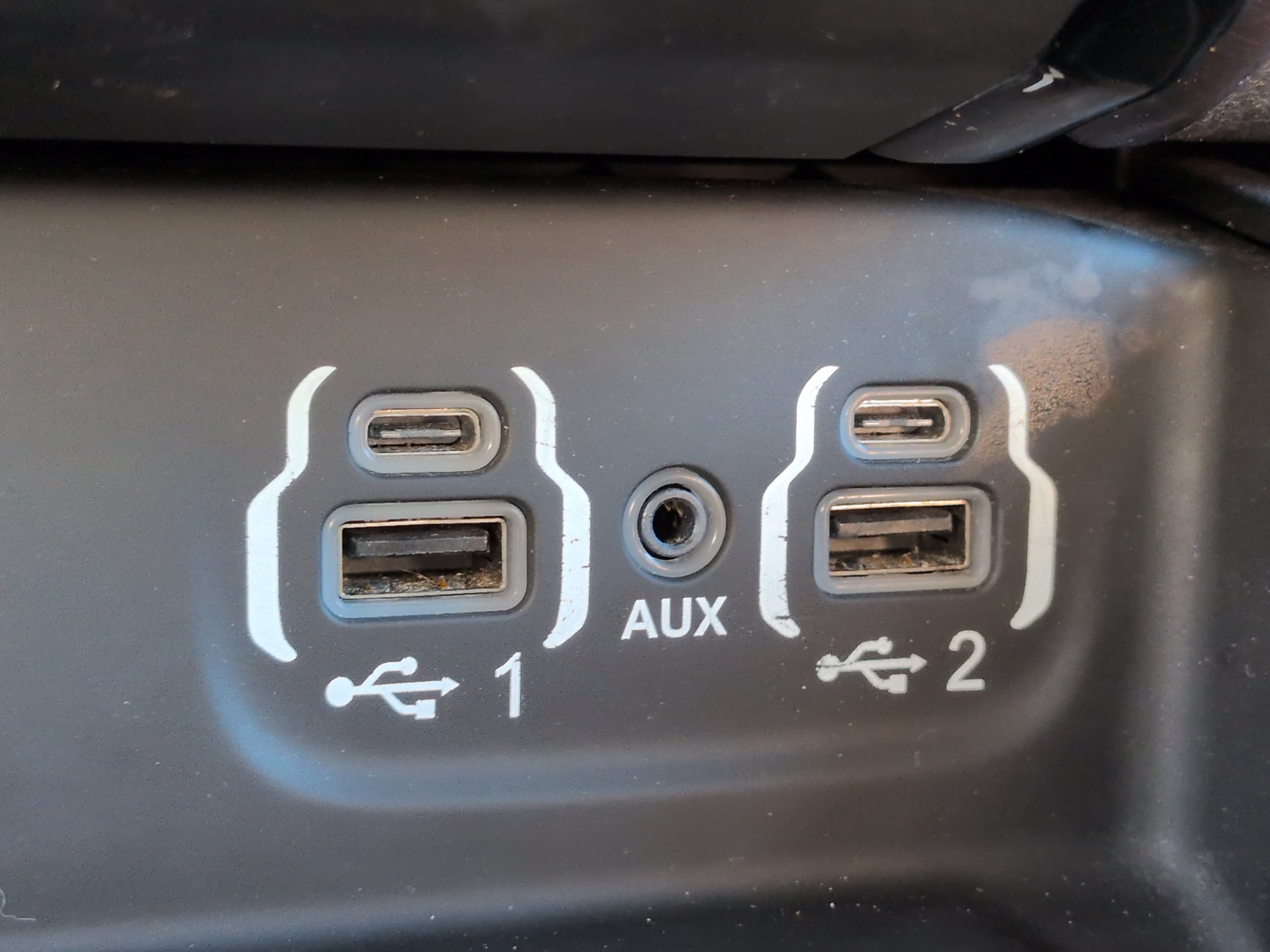 Used 2020 RAM 2500 Limited RWD image 19