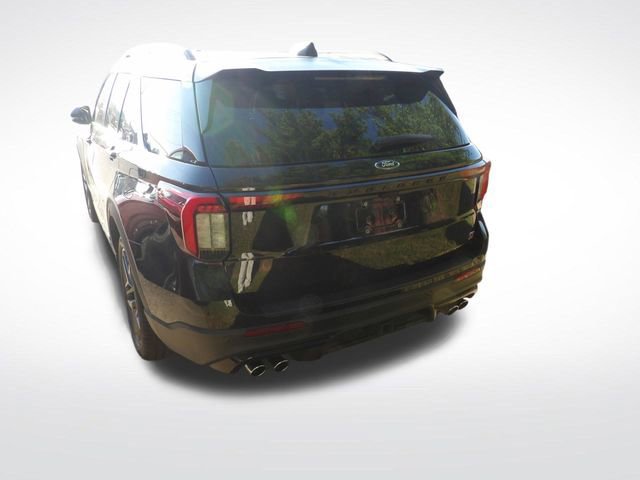 Certified 2025 Ford Explorer ST w/ Sun And Sound Package image 5