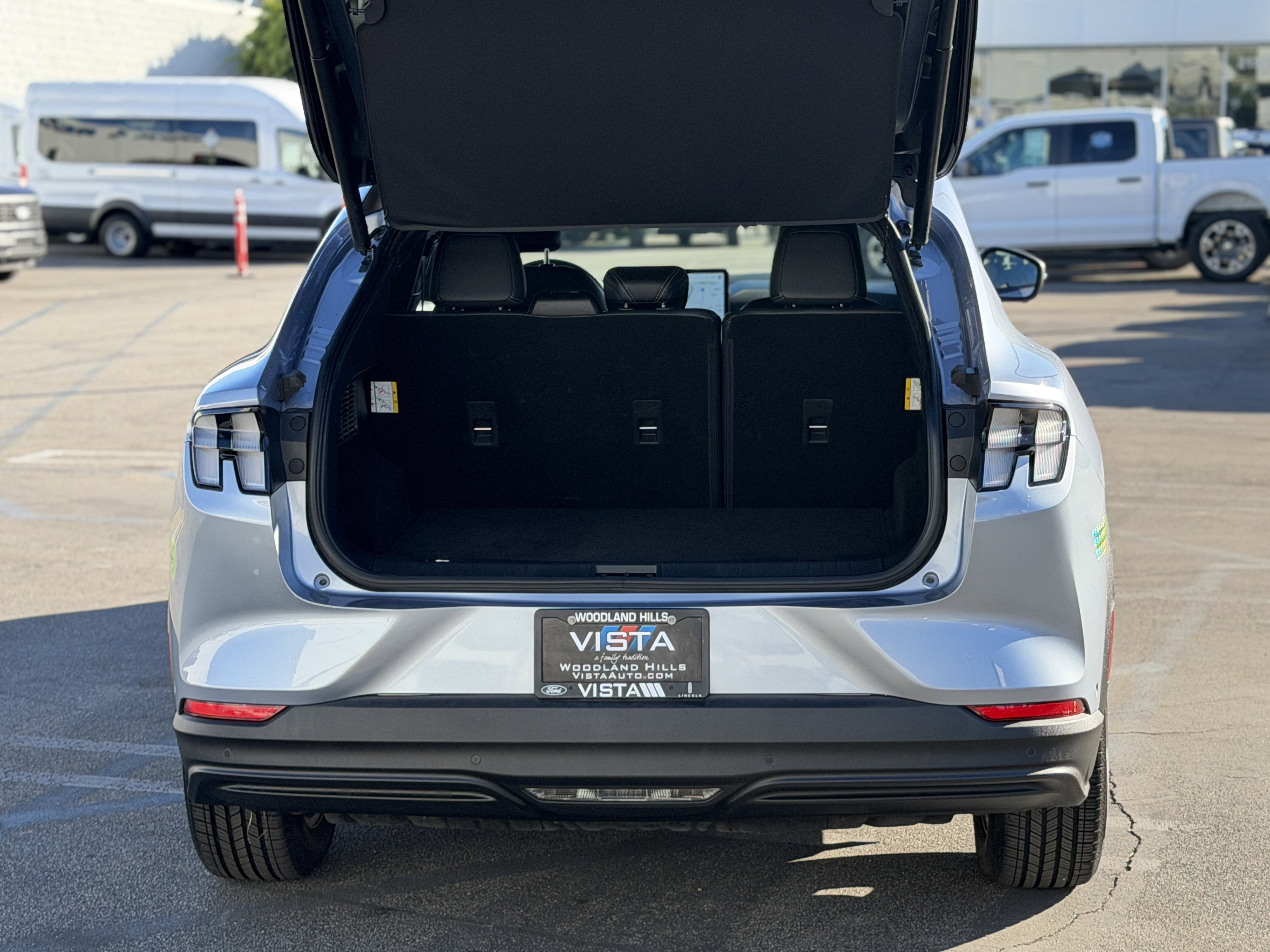 Certified 2022 Ford Mustang Mach-E Select w/ Comfort/Technology Package image 11