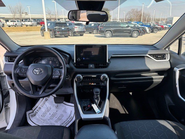 Used 2023 Toyota RAV4 XLE image 25