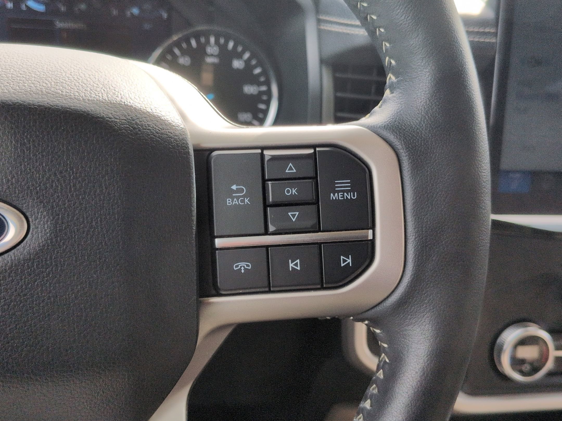 Certified 2023 Ford Expedition XLT RWD image 19