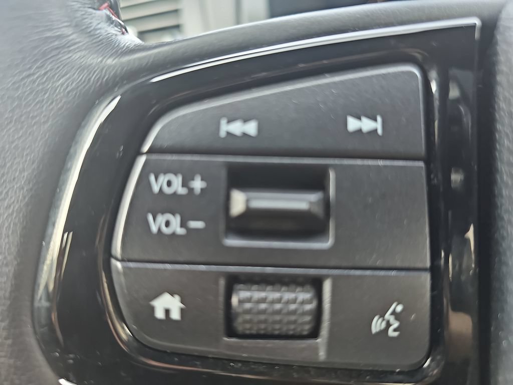 Used 2025 Honda Odyssey Sport-L image 17