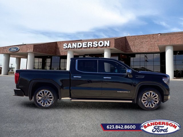 Used 2023 GMC Sierra 1500 Denali Ultimate AWD/4WD image 2