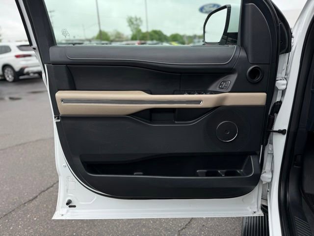 Certified 2024 Ford Expedition Max XLT AWD/4WD image 12