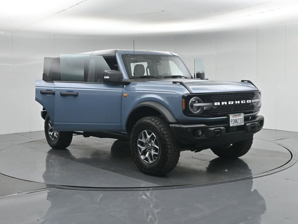 Certified 2025 Ford Bronco Badlands AWD/4WD image 35