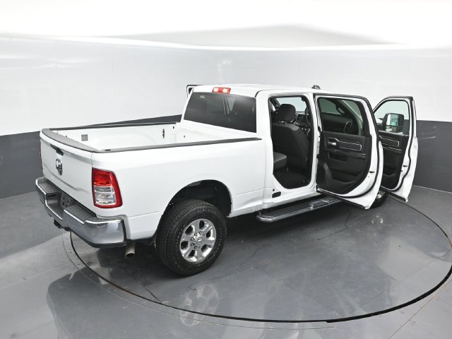 Used 2024 RAM 2500 Big Horn AWD/4WD image 26