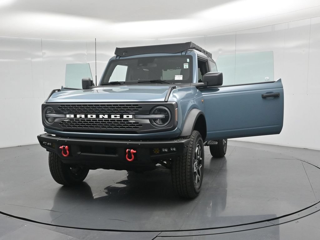 Certified 2022 Ford Bronco Badlands AWD/4WD image 30