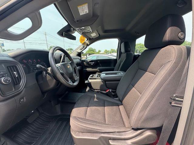 Used 2025 Chevrolet Silverado 1500 W/T RWD image 2
