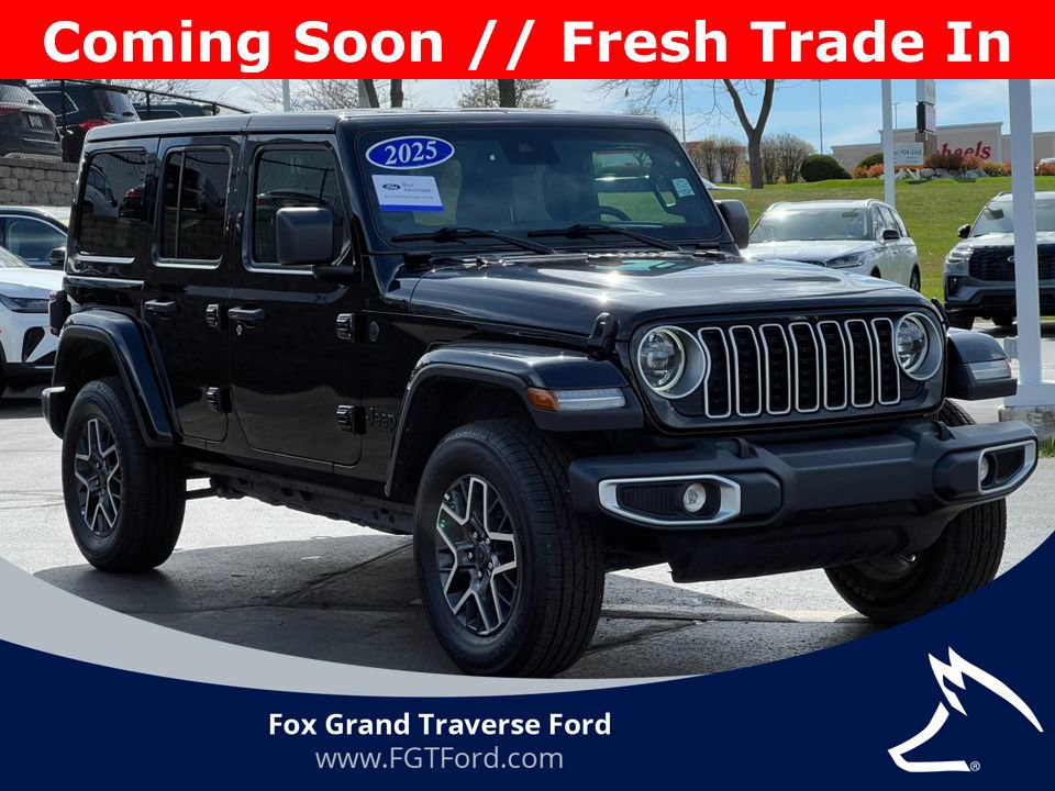 Used 2025 Jeep Wrangler Unlimited Sahara AWD/4WD image 36